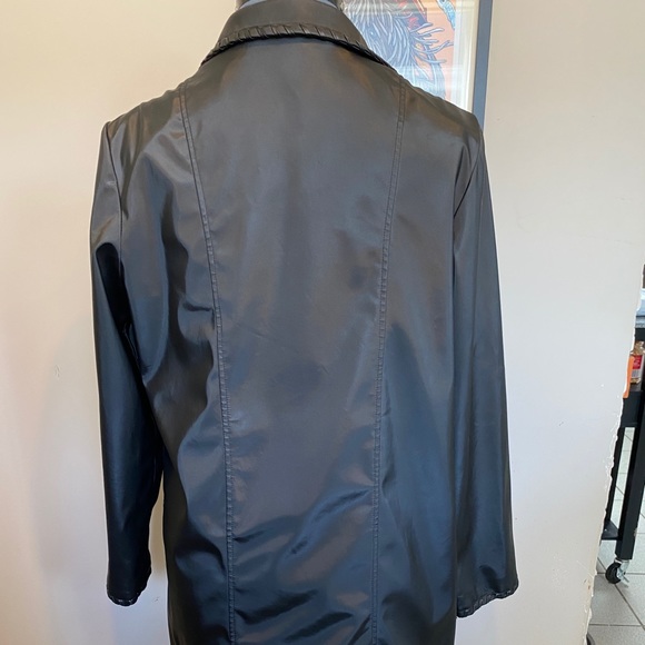 Black jacket - Picture 2 of 4